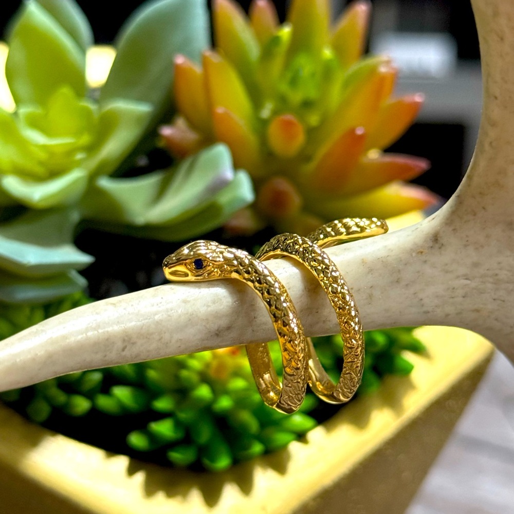 Snake ring